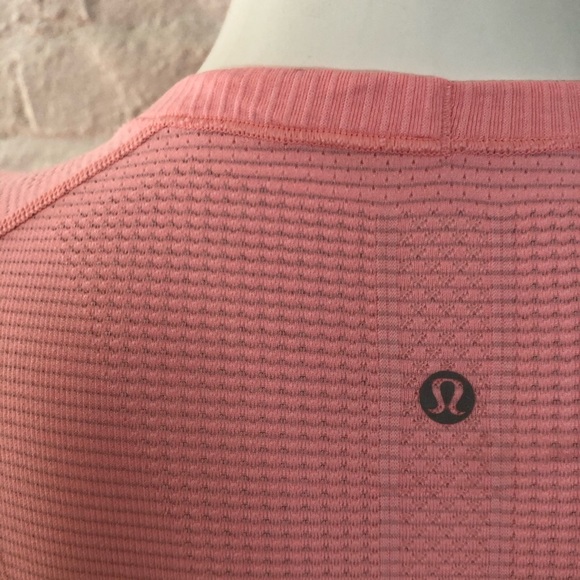 LULULEMON SHIRT SIZE 8 Excellent condition - Picture 7 of 8